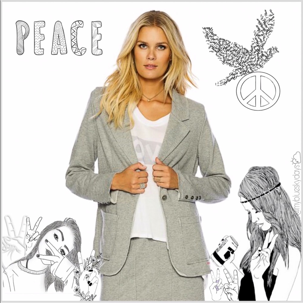 ✌🏼💗🌎 love life blazer